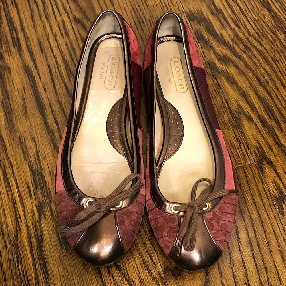 COACH Patchwork Logo Leather Low Heal Flat Shoes In Shades of Pink Bronze Sz 7.5